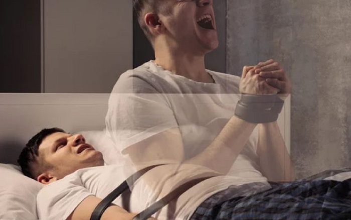 mo thay bong de 4 Ngủ mơ thấy bóng đè vào buổi trưa